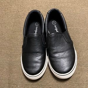 Cat and Jack kids slip-ons size 1